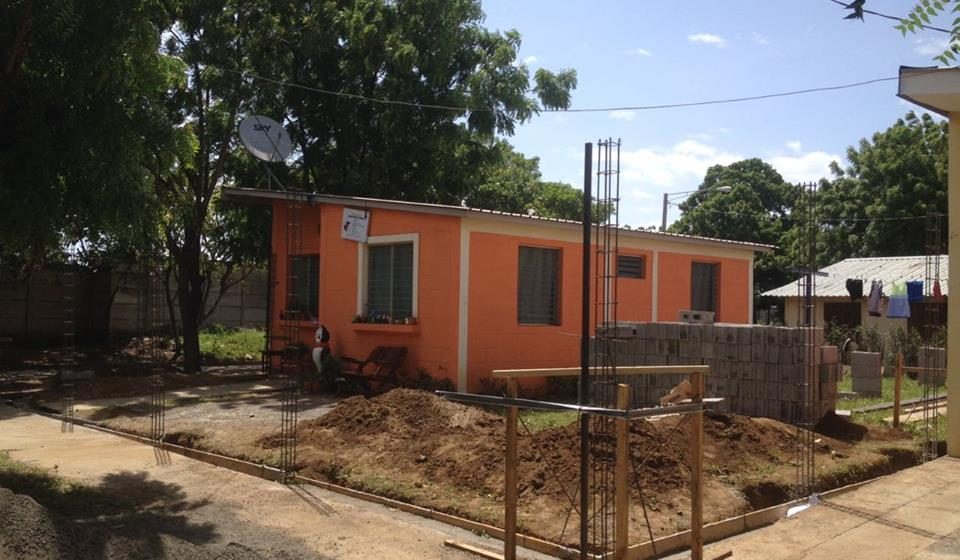 Instalación Muro perimetral Starling Constructions Nicaragua